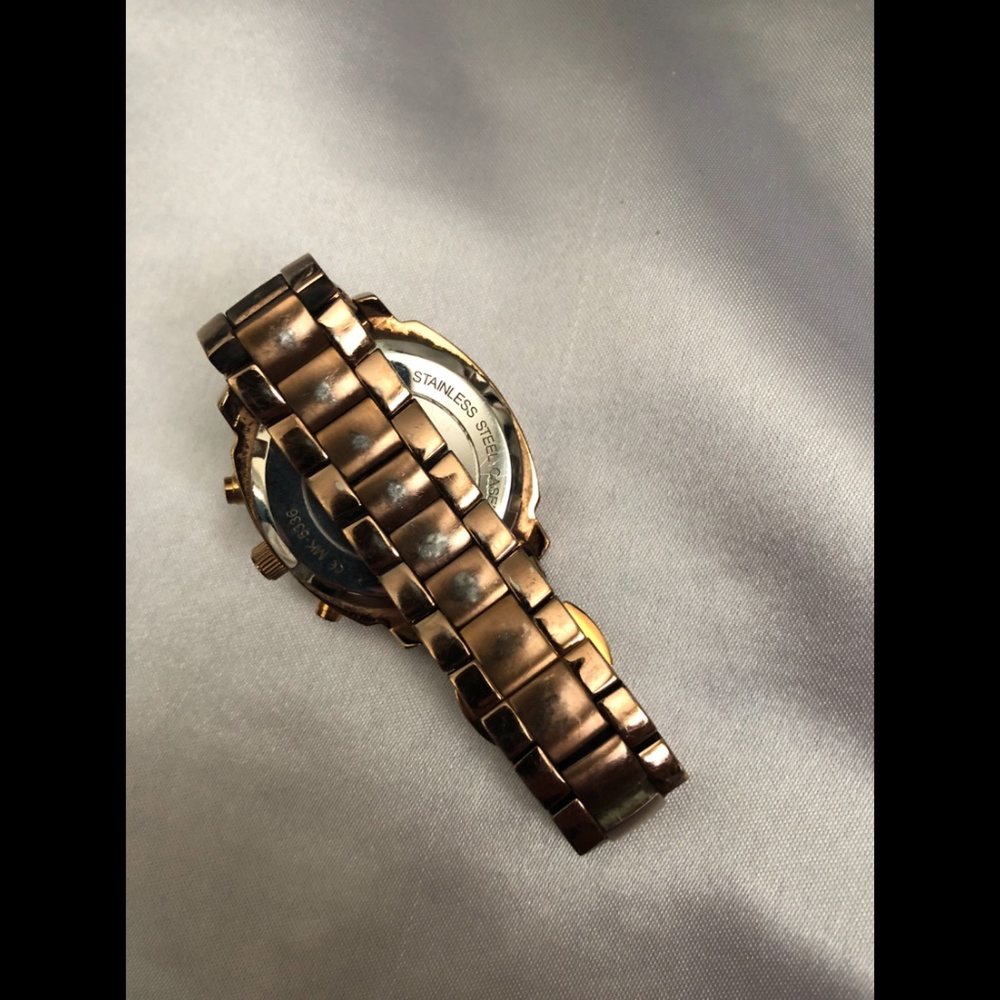 Women's Rose Gold Michael Kors Watch - Picture 2 of 2